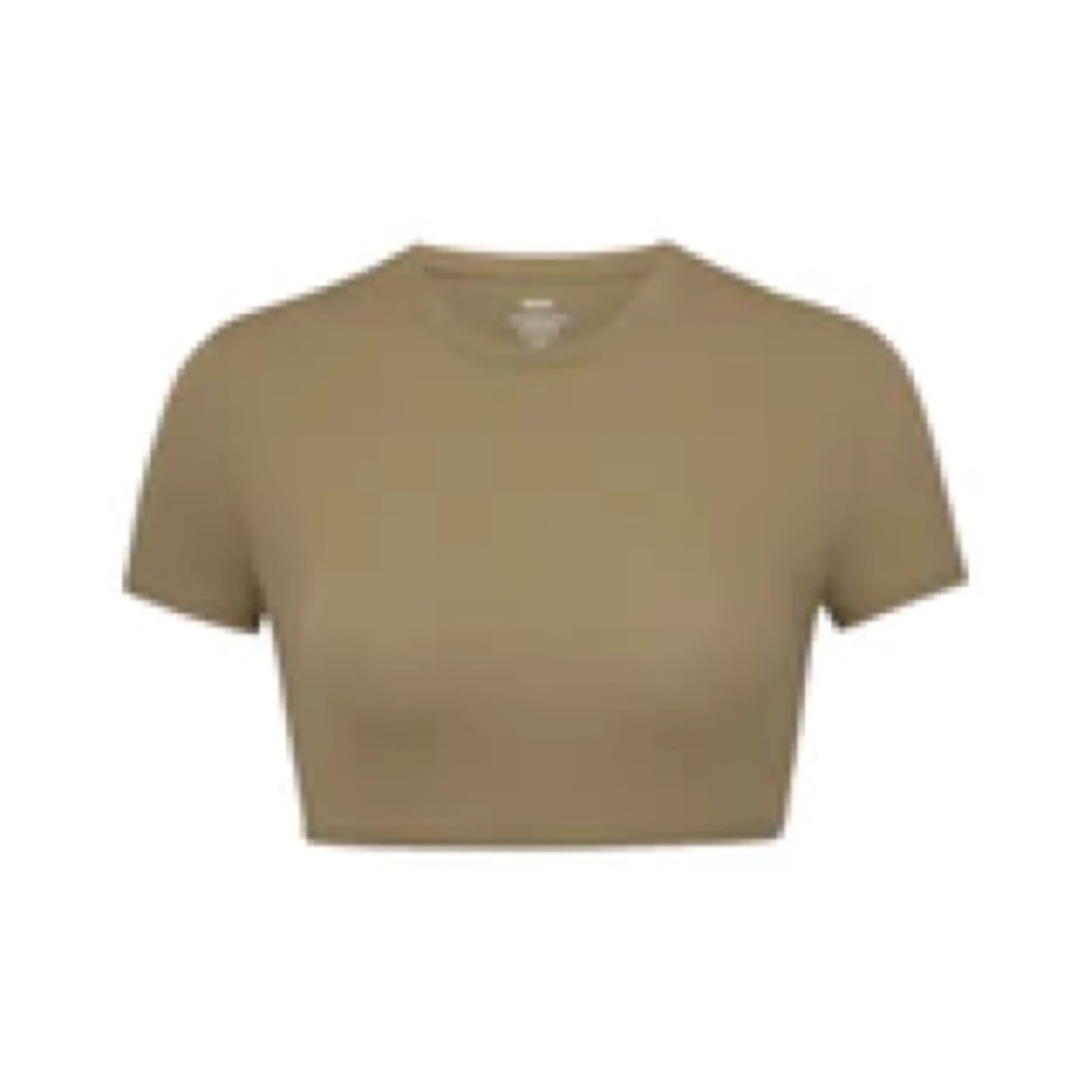 SKIMS cropped green shirt